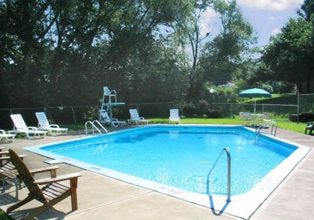 Cedar Village Apartments interior, photo 3